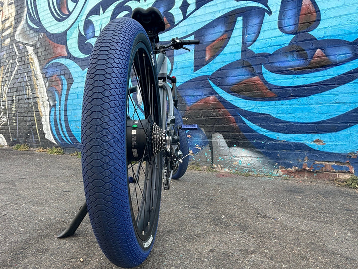 Custom Blue Midnight 750 w Electric Urban eBike  26x2.1 Urban tire electric bike - eBike Super Shop